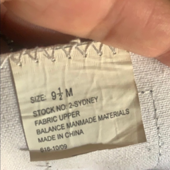 Shoes - Picture 3 of 5